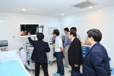 Hơn 70% người mắc ung thư được phát hiện ở giai đoạn muộn