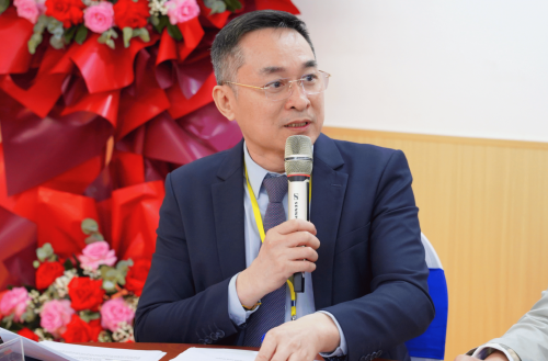 ĐI KHÁM BỆNH GIỜ ĐÂY "DỄ THỞ" HƠN NHỜ CÔNG NGHỆ