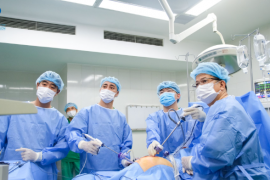 MỘT TUẦN ĐAU BỤNG KÈM ĐI TIÊU RA MÁU, PHÁT HIỆN UNG THƯ ĐẠI TRÀNG
